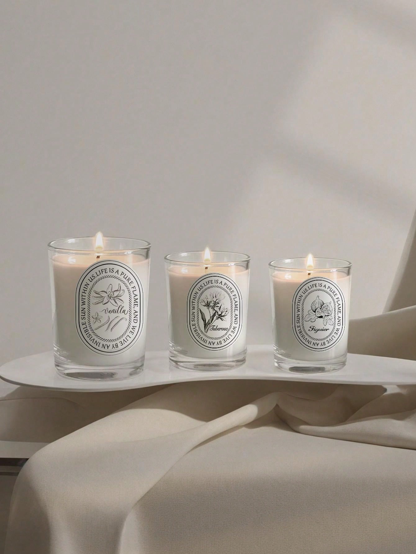 Vanilla, Lavender, Rose Glass  - đánh giá và giá Home Fragrance Rose